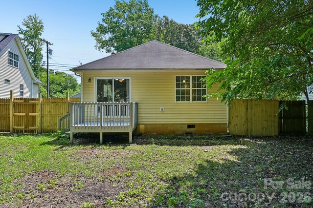 2664 Old Steele Creek Road, Charlotte, NC 28208