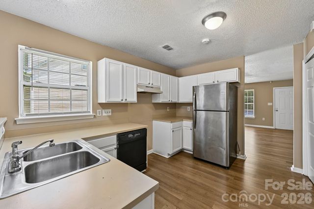 2664 Old Steele Creek Road, Charlotte, NC 28208