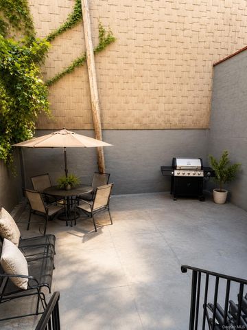 554 Central Avenue, Brooklyn, NY 11207