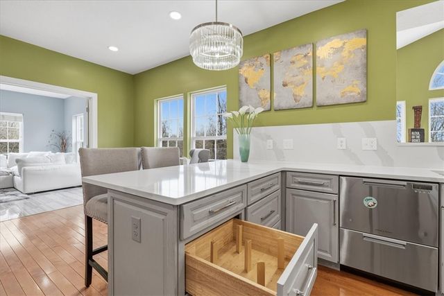 8403 David Dr, Bridgeville, PA 15017