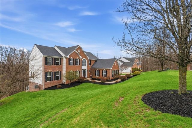 8403 David Dr, Bridgeville, PA 15017