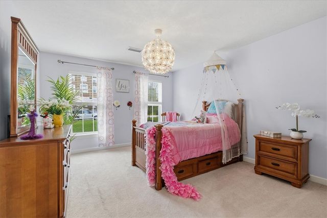 8403 David Dr, Bridgeville, PA 15017