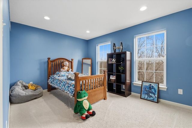 8403 David Dr, Bridgeville, PA 15017