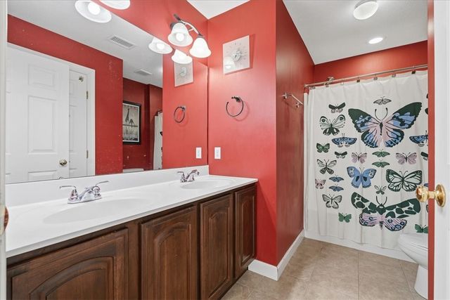 8403 David Dr, Bridgeville, PA 15017