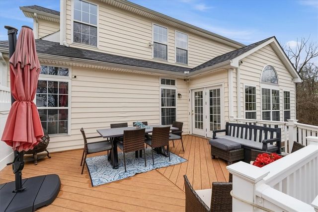 8403 David Dr, Bridgeville, PA 15017