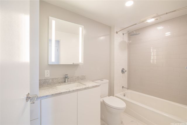 987 Queen Street 1113, Honolulu, HI 96814