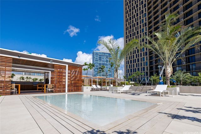 987 Queen Street 1113, Honolulu, HI 96814