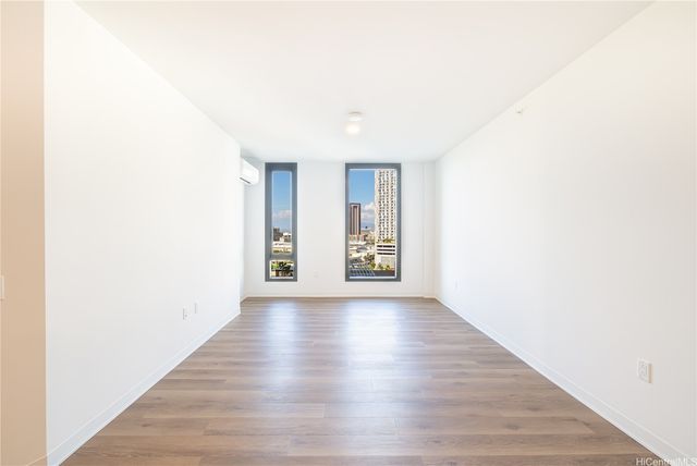 987 Queen Street 1113, Honolulu, HI 96814