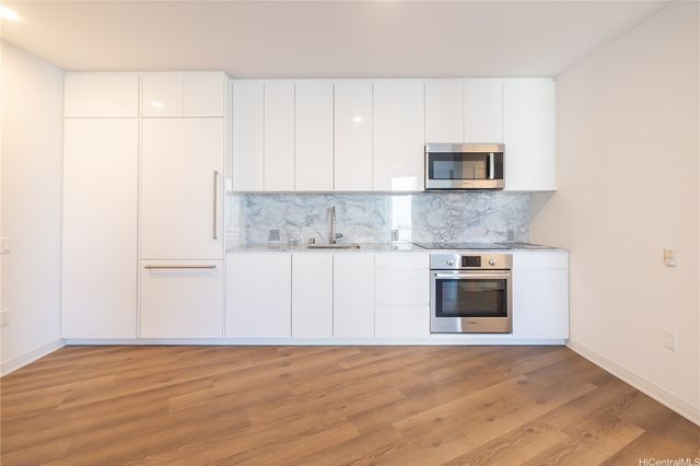 987 Queen Street 1113, Honolulu, HI 96814