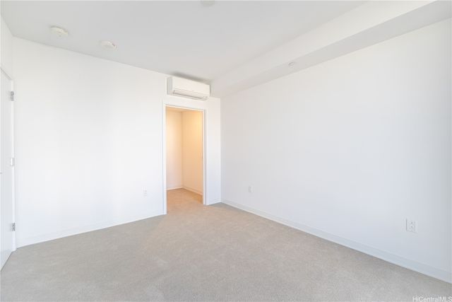 987 Queen Street 1113, Honolulu, HI 96814