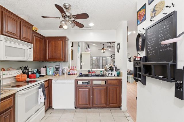 1281 CROSSFIELD DRIVE, Apopka, FL 32703
