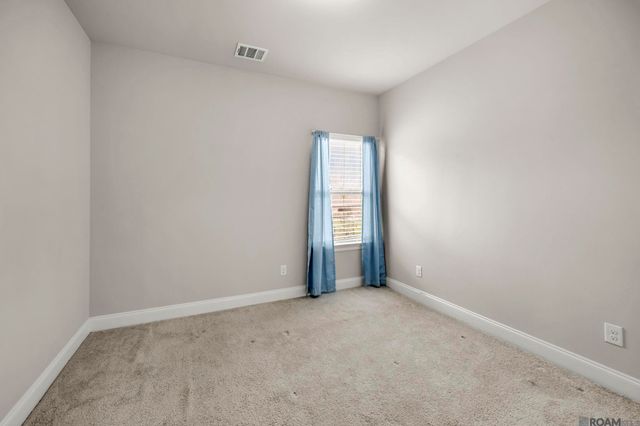59685 Avery James Dr, Plaquemine, LA 70764