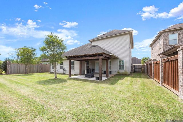 59685 Avery James Dr, Plaquemine, LA 70764