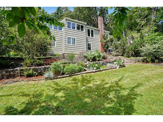 11 Nw EDGEWOOD Dr, Corvallis, OR 97330