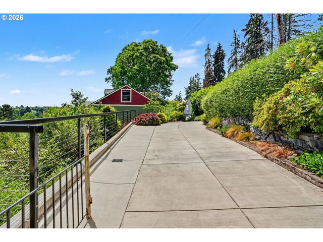 11 Nw EDGEWOOD Dr, Corvallis, OR 97330