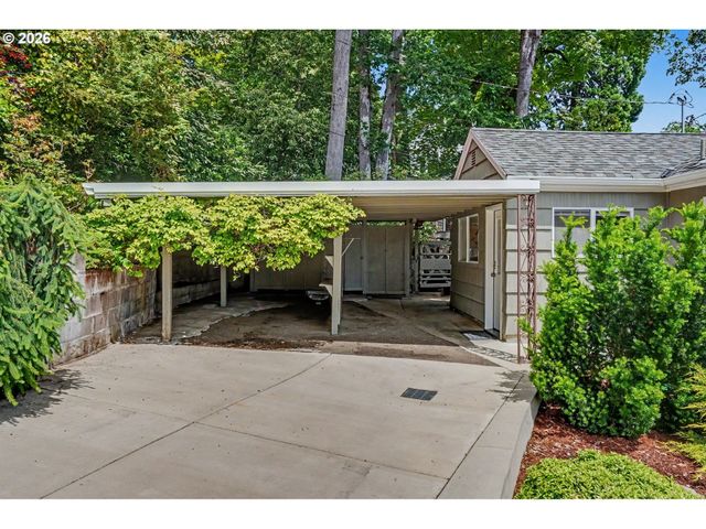 11 Nw EDGEWOOD Dr, Corvallis, OR 97330