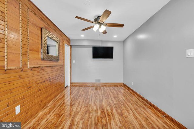 2942 WEXFORD RD, Bensalem, PA 19020