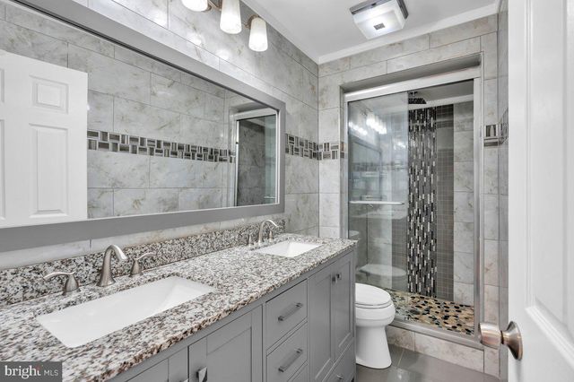 2942 WEXFORD RD, Bensalem, PA 19020