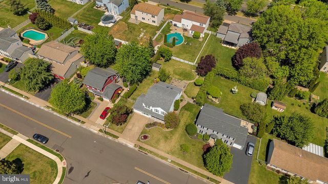 2942 WEXFORD RD, Bensalem, PA 19020