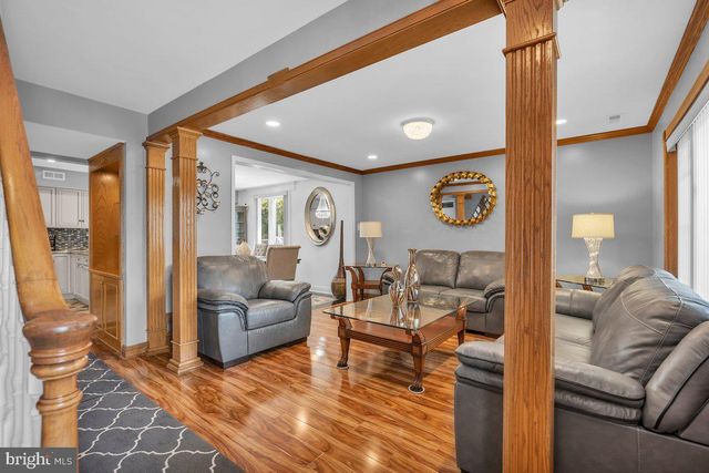 2942 WEXFORD RD, Bensalem, PA 19020