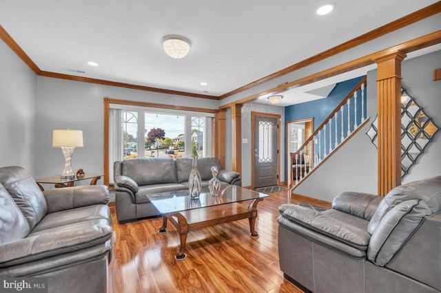 2942 WEXFORD RD, Bensalem, PA 19020