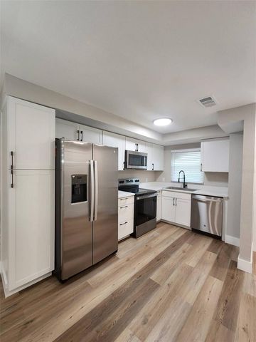 281 GARDNER LANE 2, Kissimmee, FL 34743