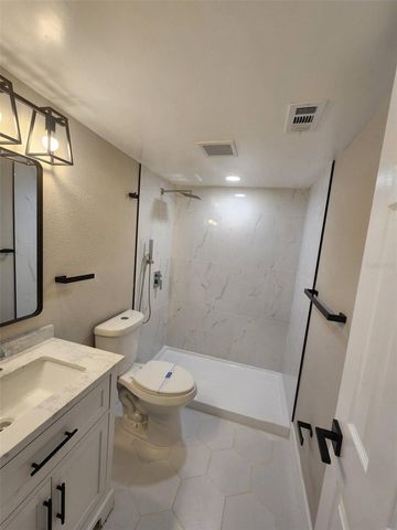 281 GARDNER LANE 2, Kissimmee, FL 34743