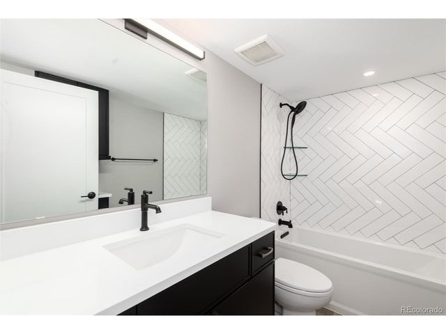 13991 E Marina Dr 241-105, Aurora, CO 80014