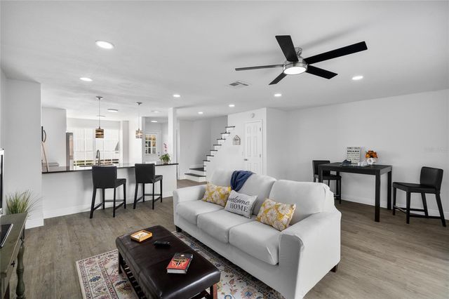 13952 FLETCHERS MILL DRIVE, Tampa, FL 33613