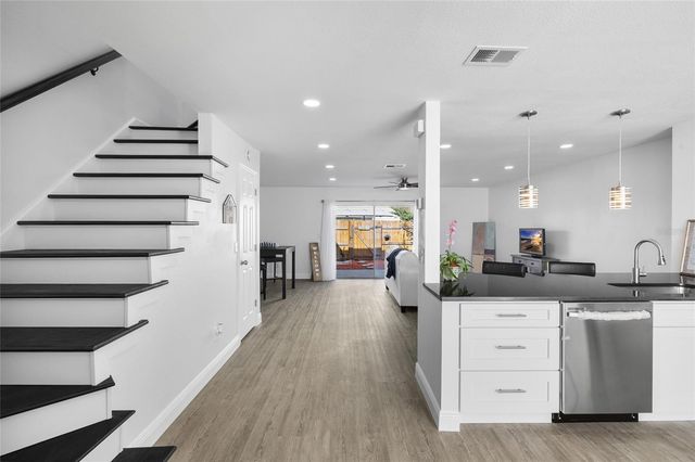 13952 FLETCHERS MILL DRIVE, Tampa, FL 33613