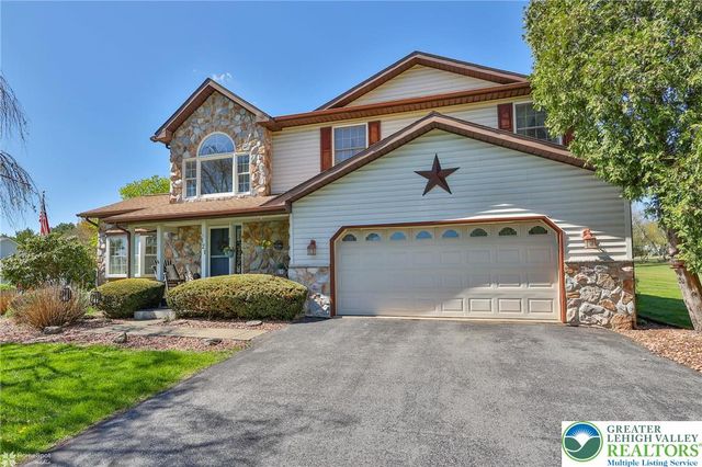 121 East Douglasville Road, Bushkill Twp, PA 18064