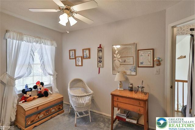 121 East Douglasville Road, Bushkill Twp, PA 18064