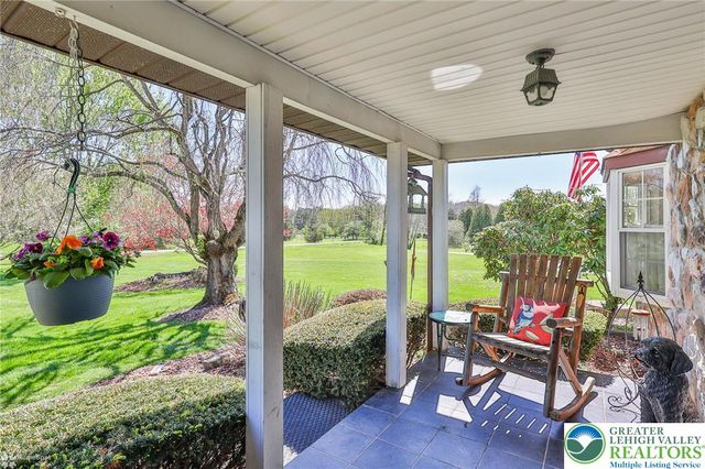 121 East Douglasville Road, Bushkill Twp, PA 18064