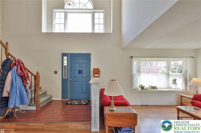 121 East Douglasville Road, Bushkill Twp, PA 18064