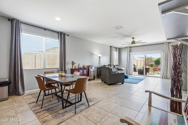 4913 E CHROMIUM Road, San Tan Valley, AZ 85143