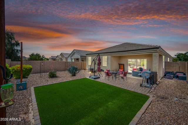 4913 E CHROMIUM Road, San Tan Valley, AZ 85143