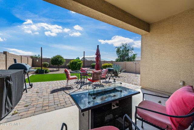4913 E CHROMIUM Road, San Tan Valley, AZ 85143