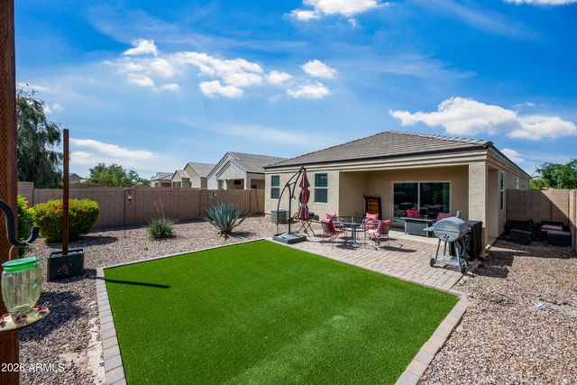 4913 E CHROMIUM Road, San Tan Valley, AZ 85143