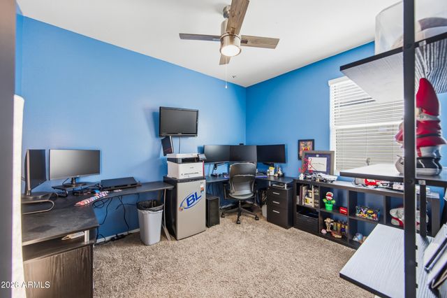 4913 E CHROMIUM Road, San Tan Valley, AZ 85143