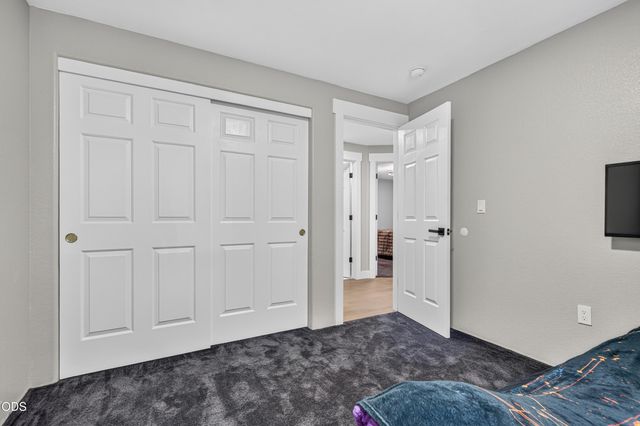 123 Eagle View Drive, Eagle Point, OR 97524