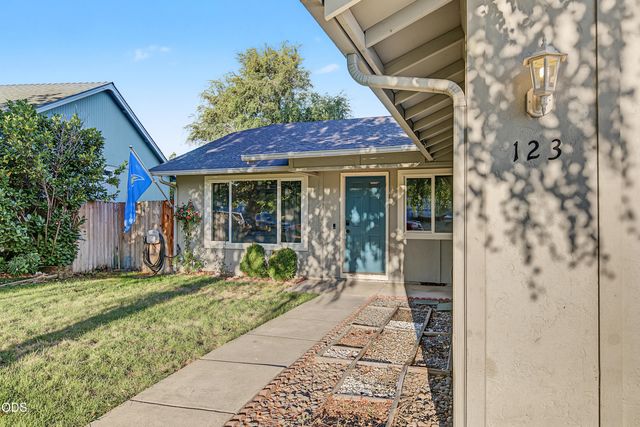 123 Eagle View Drive, Eagle Point, OR 97524