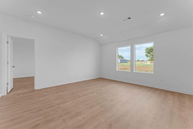 550 Riggs Street, Prairie Grove, AR 72753