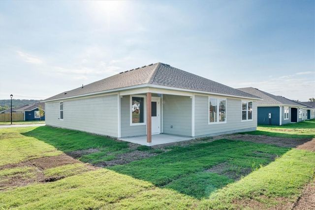 550 Riggs Street, Prairie Grove, AR 72753