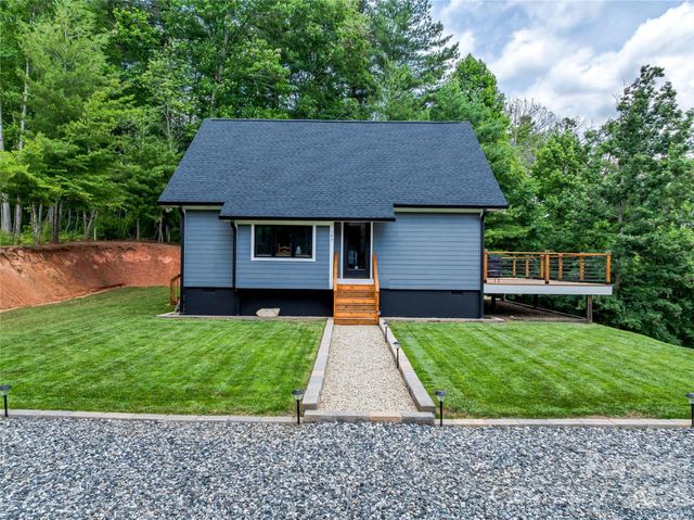 143 Fox Grape Hollow Road, Mars Hill, NC 28754