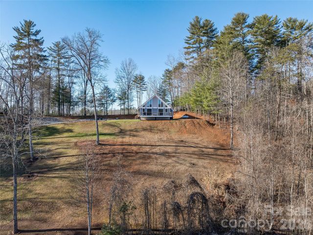 143 Fox Grape Hollow Road, Mars Hill, NC 28754