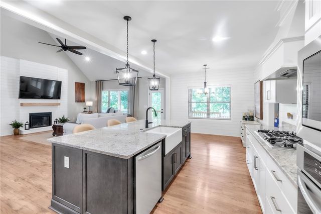 116 Viaroma Drive, Anderson, SC 29621