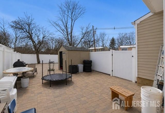 54 E Pennsylvania Avenue, Avenel, NJ 07001