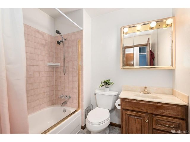 6962 Kendall St, Arvada, CO 80003