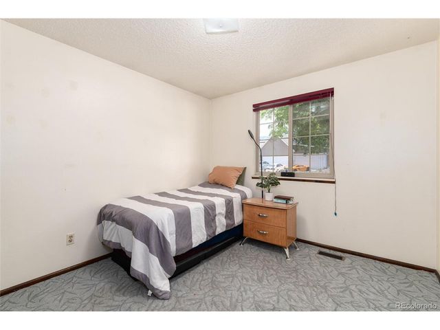 6962 Kendall St, Arvada, CO 80003