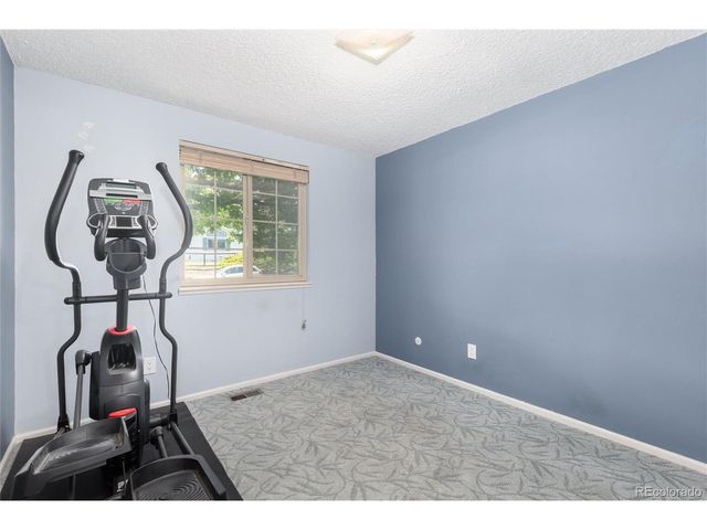 6962 Kendall St, Arvada, CO 80003